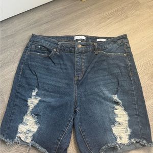 Sofia jeans shorts